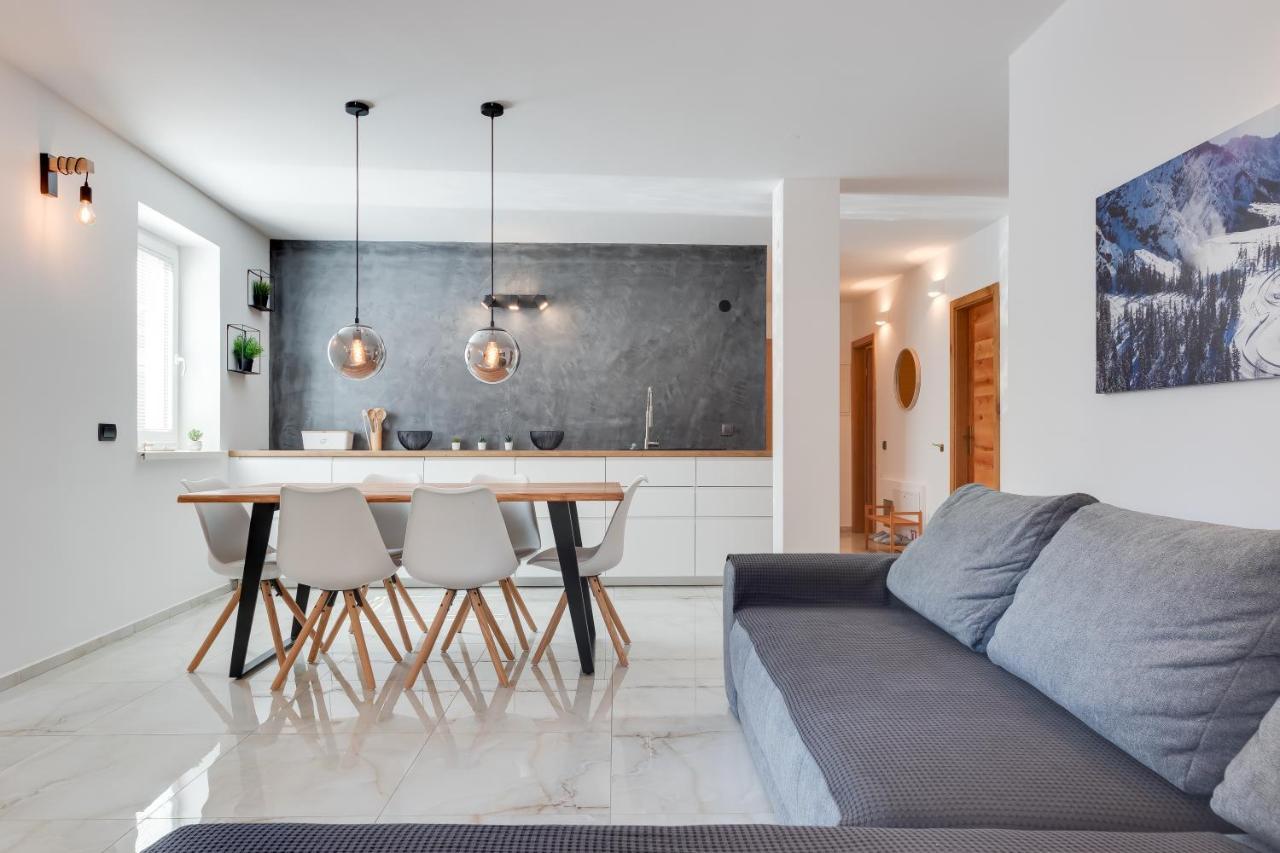 Apartments Julian Explore Rateče المظهر الخارجي الصورة