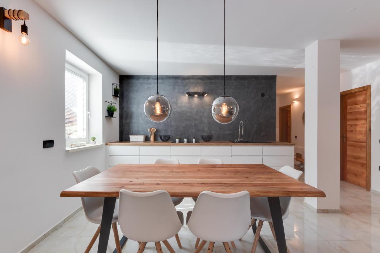 Apartments Julian Explore Rateče المظهر الخارجي الصورة